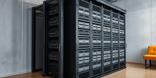 Storage 8-bay Qnap, Synology ou Asustor: Qual o melhor sistema de armazenamento?